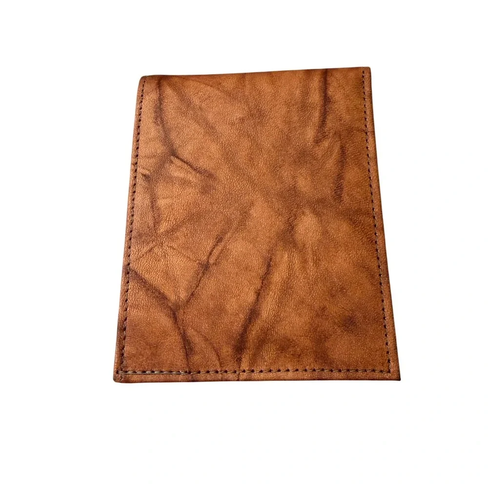 Montclair Vintage Embossed Leather Fisherman Bifold Wallet Brown Handcrafted Box